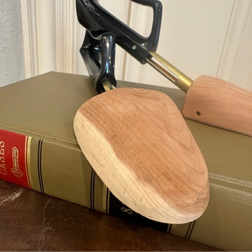 Rochester Shoe Tree Co Travel Shoe Trees Pair Vintage Made USA Wooden Inserts